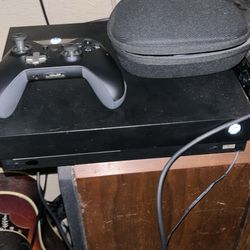 Xbox One X 