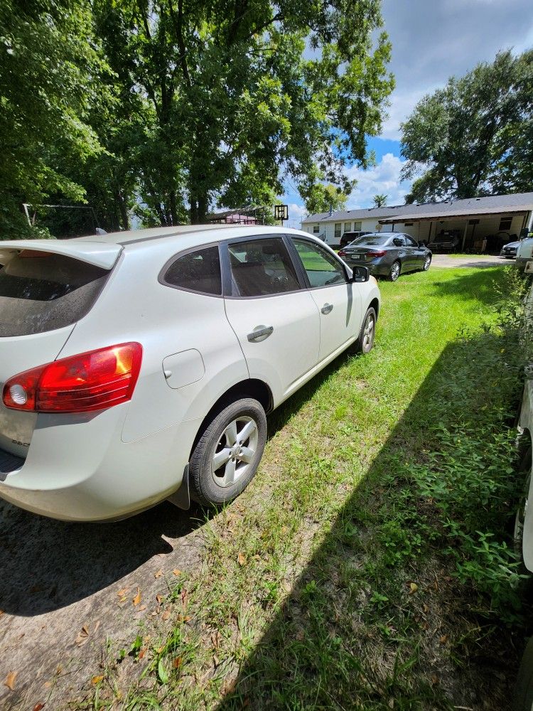 2010 Nissan Rogue