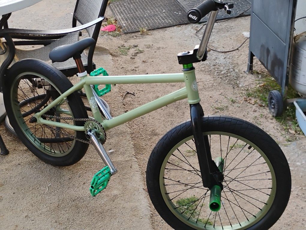 BMX ストリート パーク FITBIKECO BENNY 20.75 BMX ストリート パーク FITBIKECO BENNY 20.75 Fitbikeco Bmx Bicycle