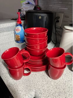 Set of Dishes