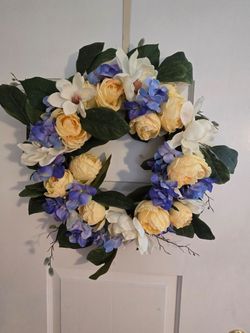 Valerie Paar Hill Wreath & Hurricane Candle Centerpiece