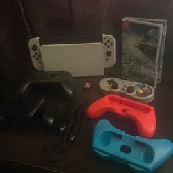 Nintendo Switch Oled With The Legend Of Zelda: Tears of The Kingdom game