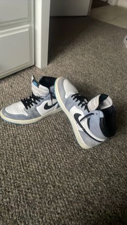 Air Jordan 1 blue