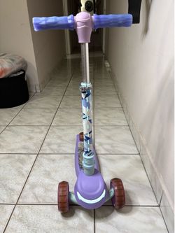 Jetson Character Kids Kick Scooter, LED Lights on Stem & Light-Up Wheels, Lightweight Frame, Height-Adjustable Handlebar, Lean-to-Steer System, Easy-F