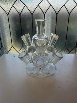 This vintage MCM clear glass 7 cluster propagation station/bud vase