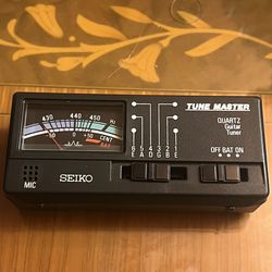 Vintage Seiko Tune Master  QUARTZ GUITAR TUNER + Case, Battery Powered