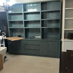 Free Wall Unit 