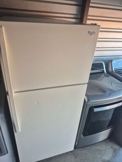 WHIRPOOL FRIDGE