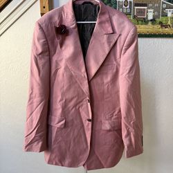 Men’s Pink 3-Piece Suit (46L Jacket / 40W Pants) 