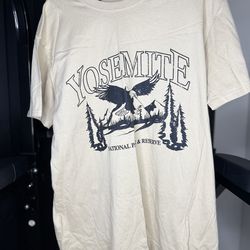 Men graphic oversized t-shirt size medium