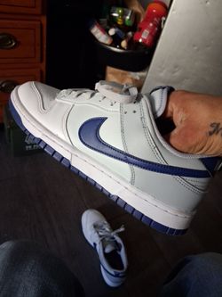 8 in a half  Nike