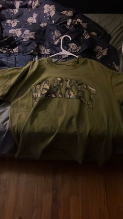 Market studio camouflage navy medium shirt