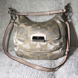 Coach Crossbody Purse Light Pink With Gold Tone 