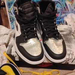 Nike Air Jordans Cd0461-001 Size 8.5 Mens 