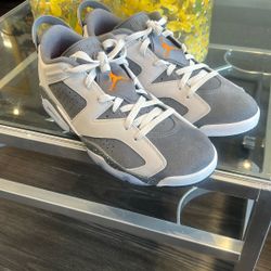 PARIS SAINT-GERMAIN AIR JORDAN 6 Lows