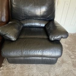 Recliner Couch 