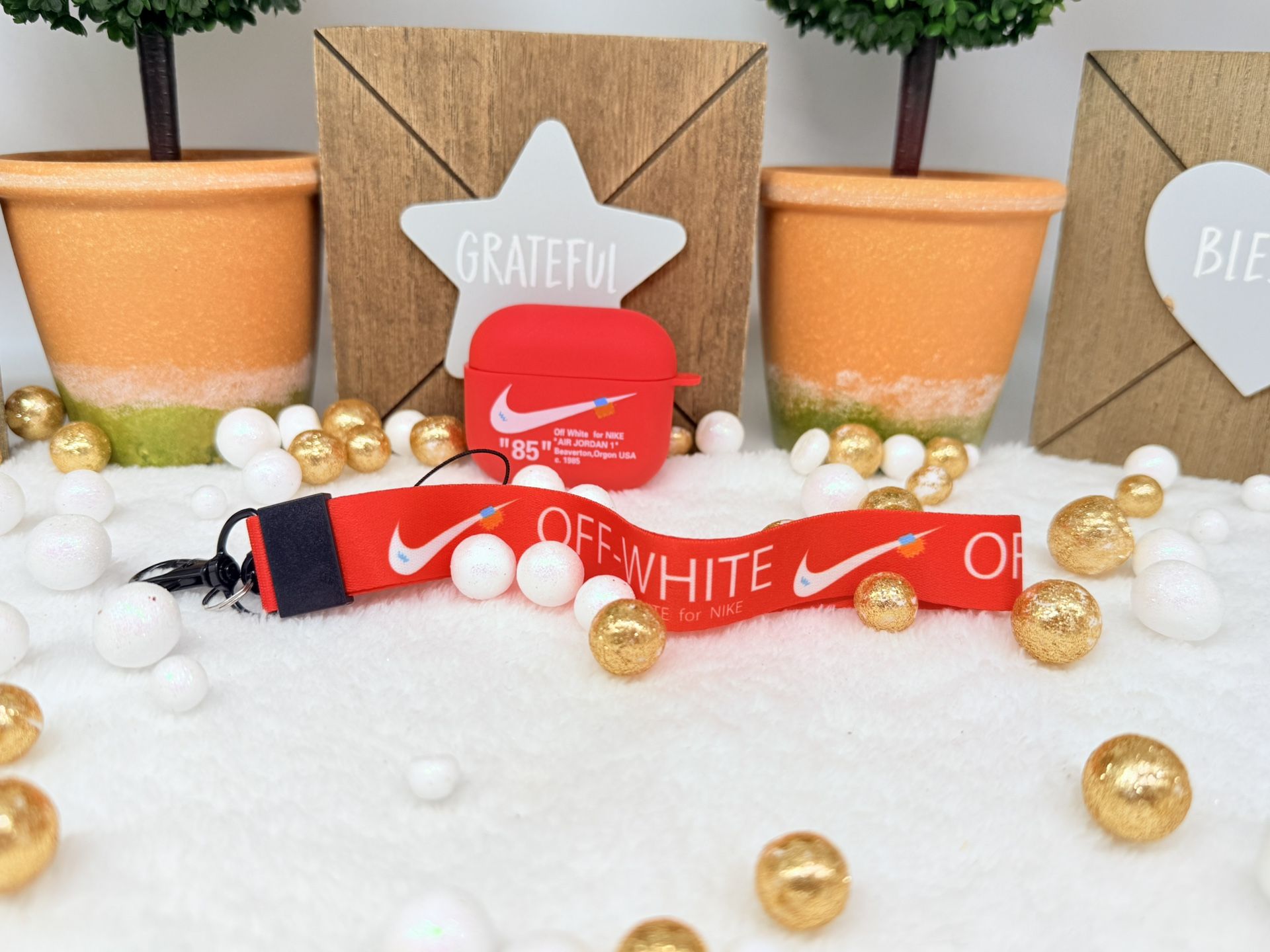Nike OFF WHITE design Protective case for AirPods 3 (2021) Red