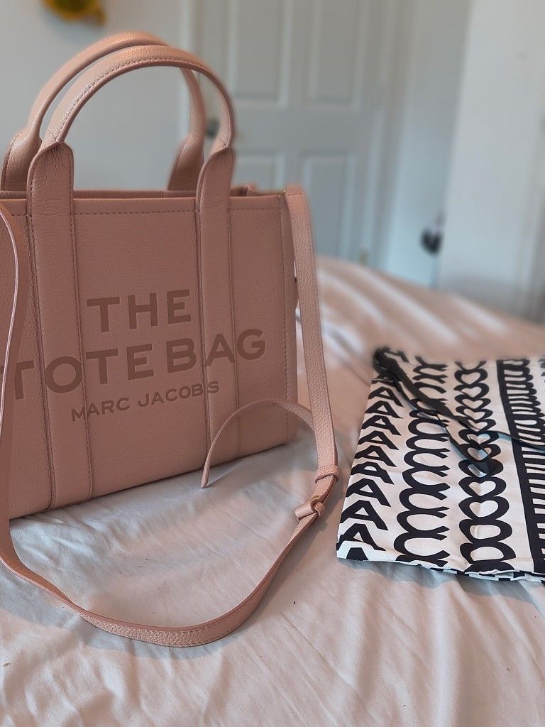 Marc Jacobs "The Tote Bag" Medium Rose