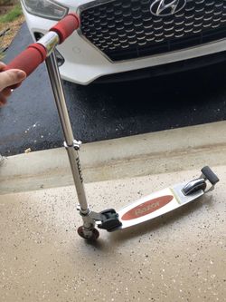 Razor scooter