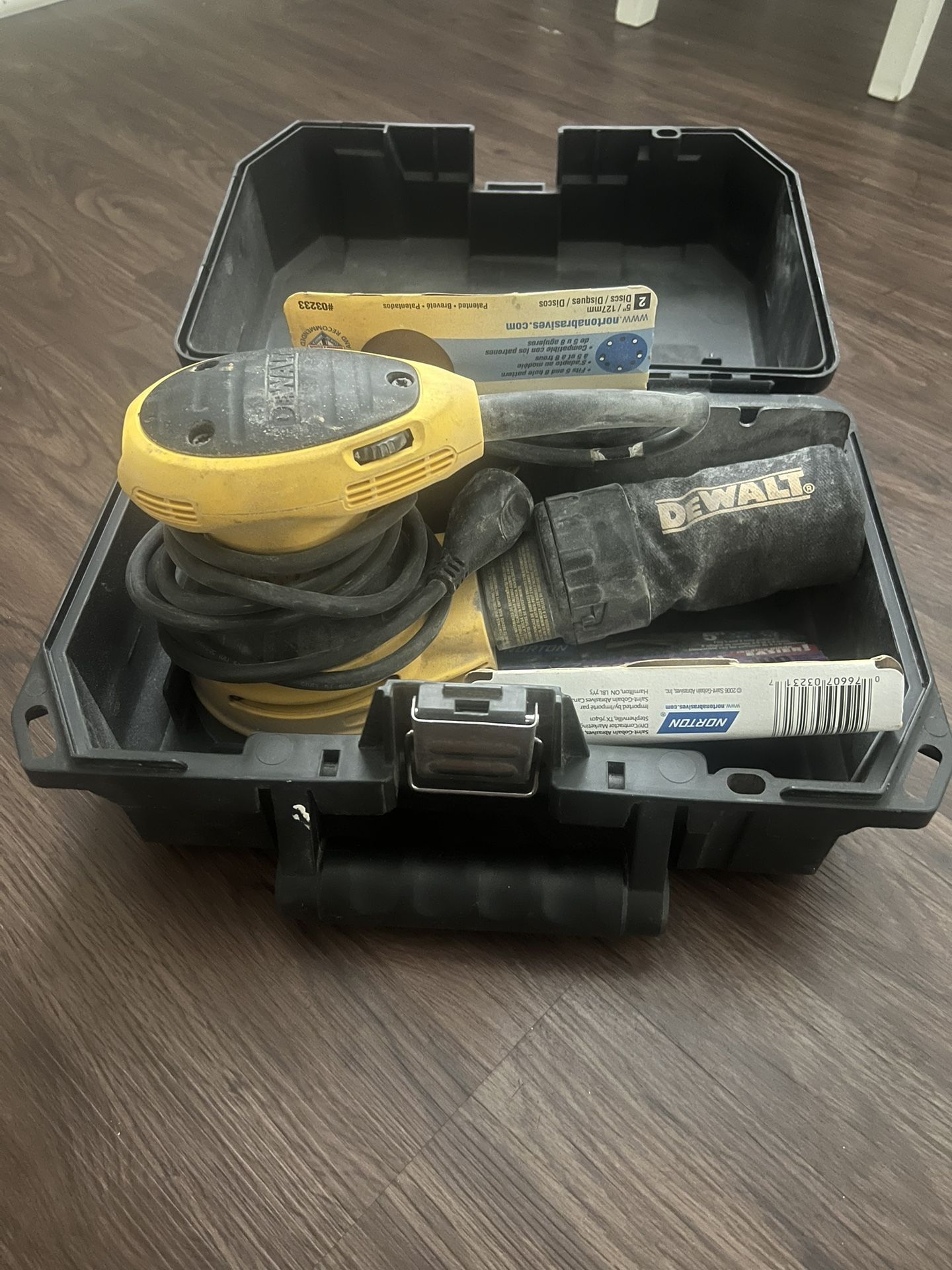 Dewalt Sander