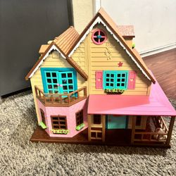 Dolls House 