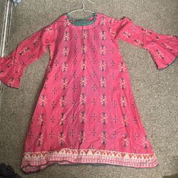 Pakistani Clothes 