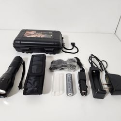 Goreit Rechargeable Flashlight Tactical Super Bright Torch Zoomable