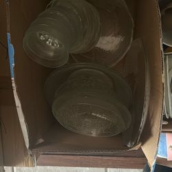 glass dishes 23pcs