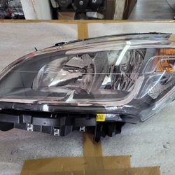 2015 - 23 - DODGE RAM PROMASTER CITY - LEFT - HEADLIGHT