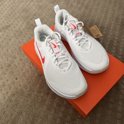 Brand New Nike Shoes Women’s Size 7