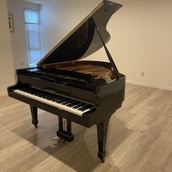 Amazing and beautiful condition Kawai KG2 Grand Piano