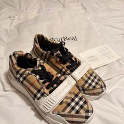 Burberry Checked Lace-Up Sneakers 