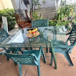 Glass Outdoor Patio Table With Chairs 