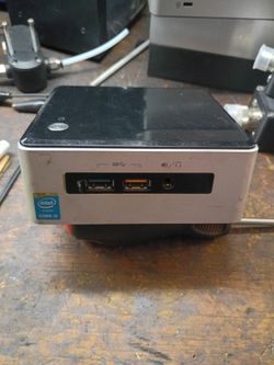 Intel NUC  NUC5i5RYH i5 16GB RAM 250GB M.2 SDD