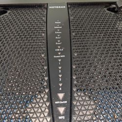 NETGEAR Nighthawk X6 (R7900) Smart WiFi Tri-Band AC3000 Router