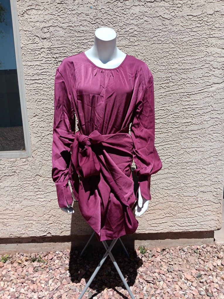 large long sleeve front wrap tie fushia/dark pink button dress $3 or 2/$5