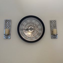 Wall Clock With Scones