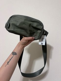 LuluLemon Everywhere Belt Bag 1L