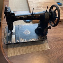 Antique Sewing Machine 