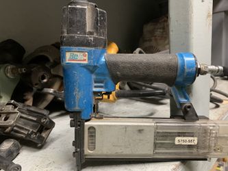 Micro pinner nail gun