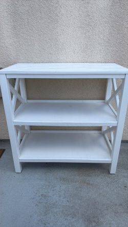 White wood table