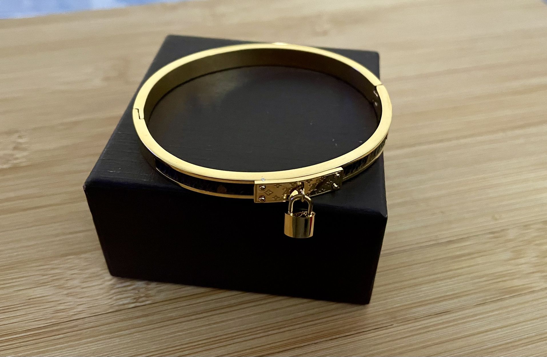 Bangle Gold Plated Bracelet