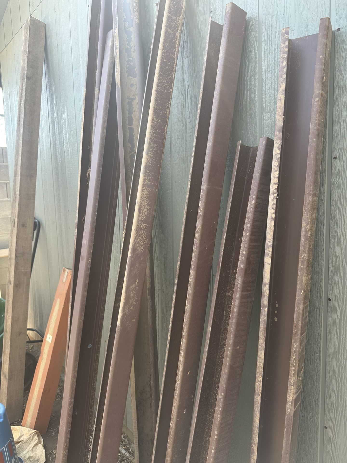 Steel/ Metal Poles