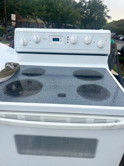 Free stove and microwave fully operational