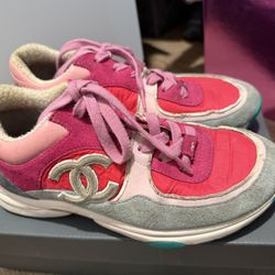 Women’s Chanel Shoes Size 38