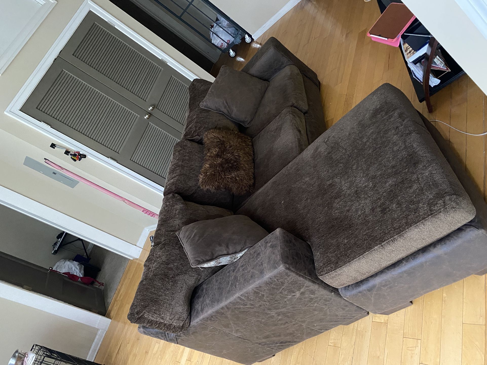 Couch & Dinning Room Table