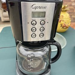 Coffee Maker  For 12 Cups Cafetera  Para 12 Tasas 