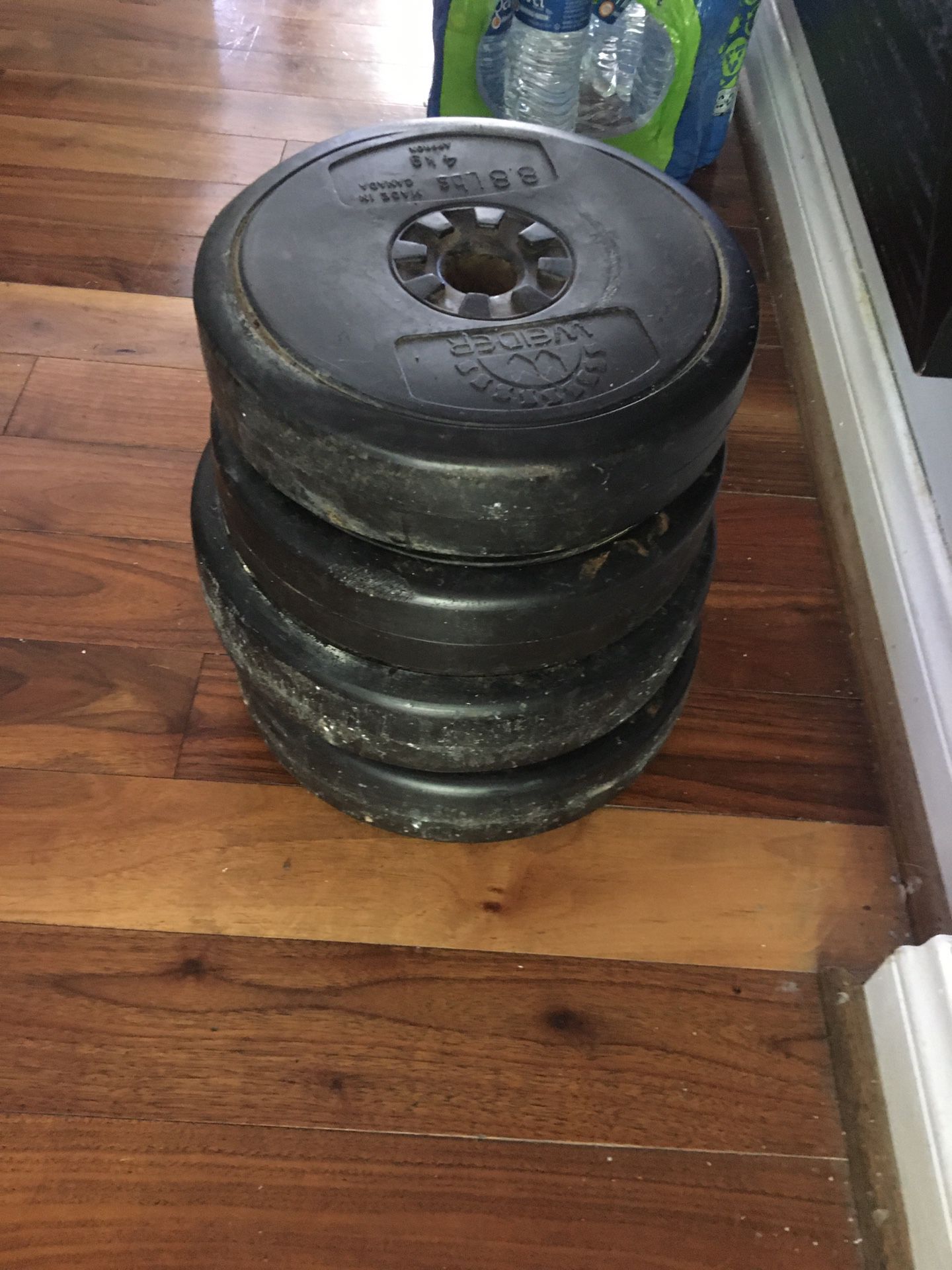 Weights 2-/8.8 and 2/14.3