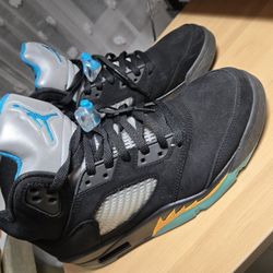 Air Jordan 5 “Hornets” (GS) – Size 10.5Y – Used Like New