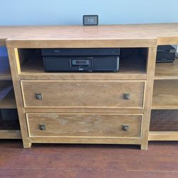 Broyhill Sideboard / Media Console